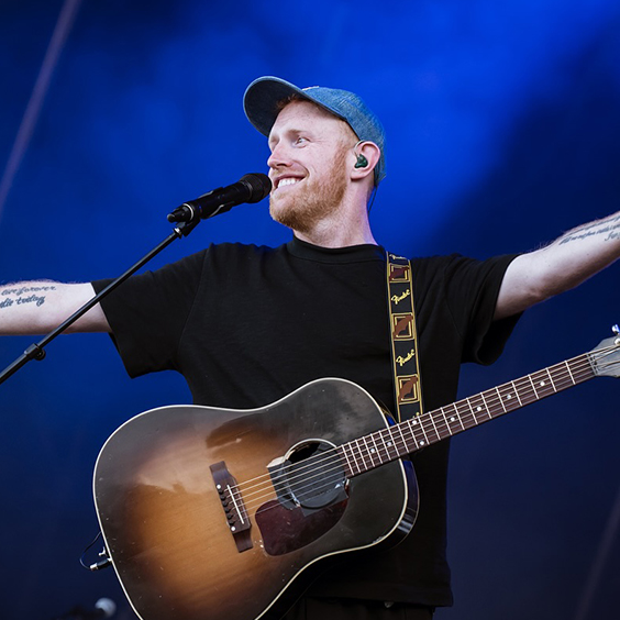 Gavin James